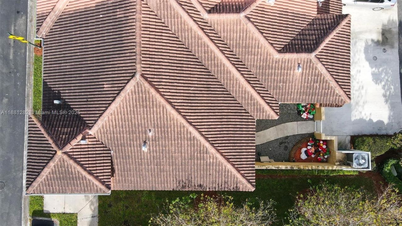 1954 SE 23rd Ter, Homestead, FL 33035 Photo