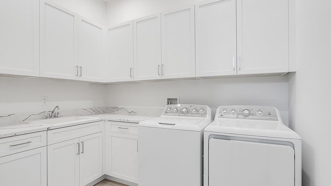 2301 SE Canopy Cove Lane, Port Saint Lucie, FL 34984 Photo