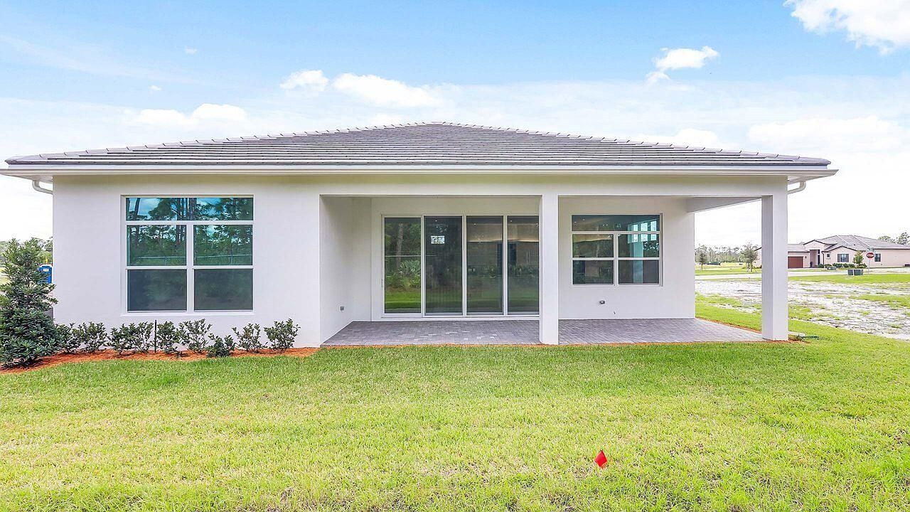 2301 SE Canopy Cove Lane, Port Saint Lucie, FL 34984 Photo