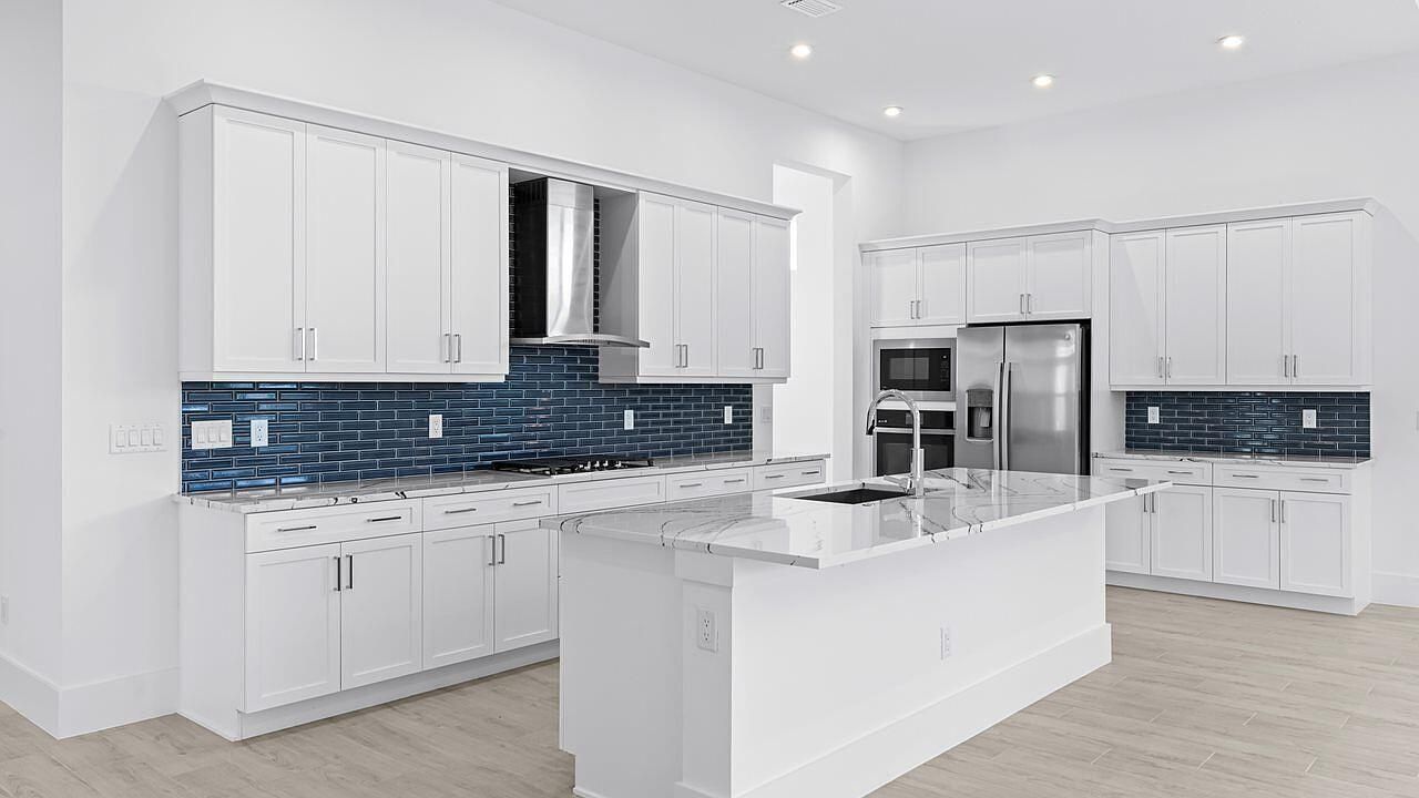 2301 SE Canopy Cove Lane, Port Saint Lucie, FL 34984 Photo