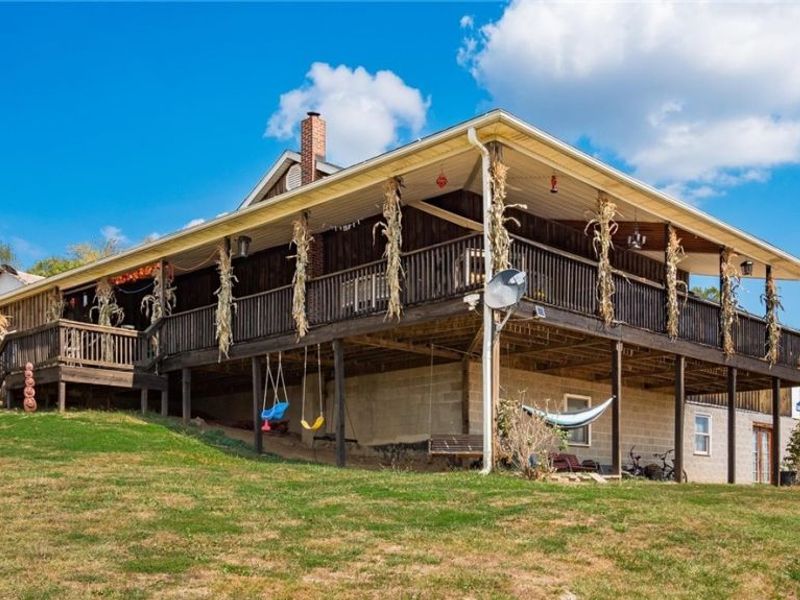 18513 Hobbler Lane, Lore City, OH 43755 Photo 2