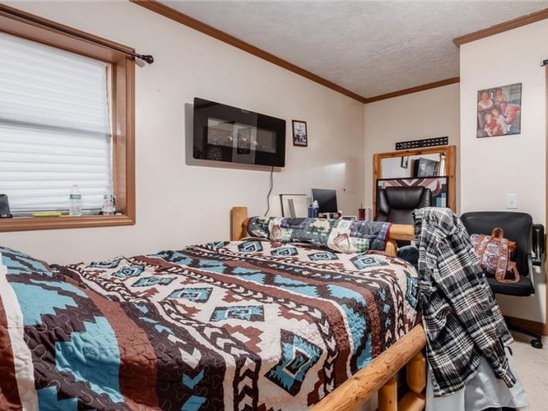 18513 Hobbler Lane, Lore City, OH 43755 Photo 5