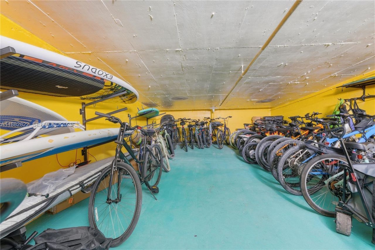 7800 Collins Ave, Unit 402, Miami Beach, FL 33141 Photo