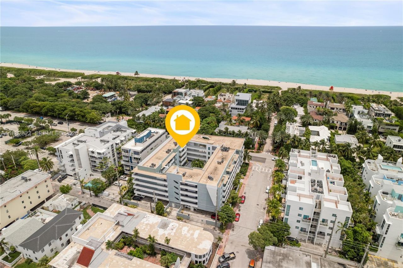 7800 Collins Ave, Unit 402, Miami Beach, FL 33141 Photo