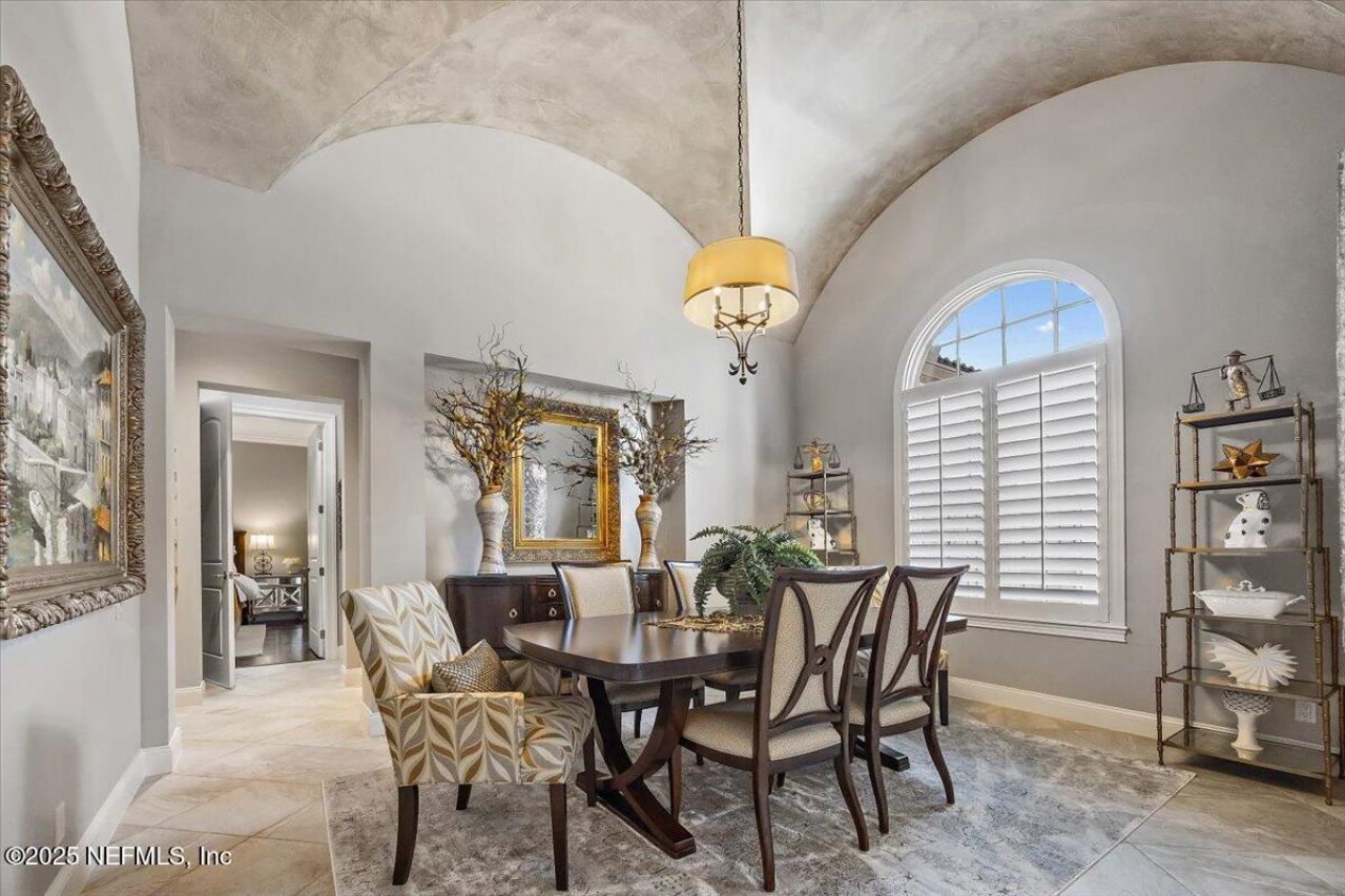 5092 Commissioners Drive, Jacksonville, FL 32224 Photo