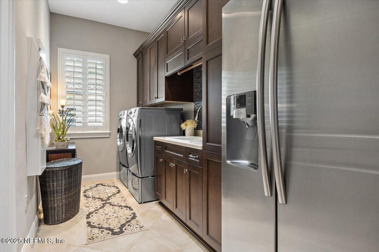 5092 Commissioners Drive, Jacksonville, FL 32224 Photo