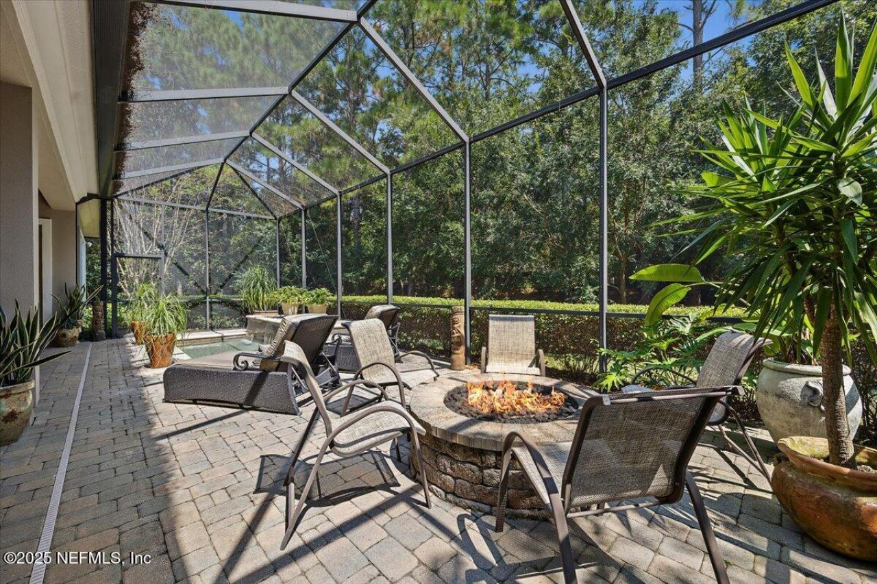 5092 Commissioners Drive, Jacksonville, FL 32224 Photo