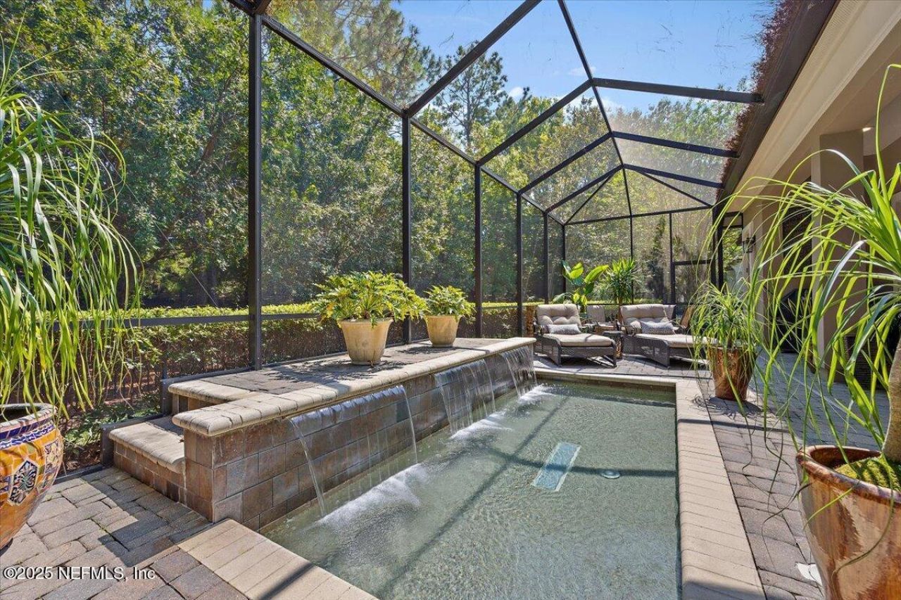 5092 Commissioners Drive, Jacksonville, FL 32224 Photo