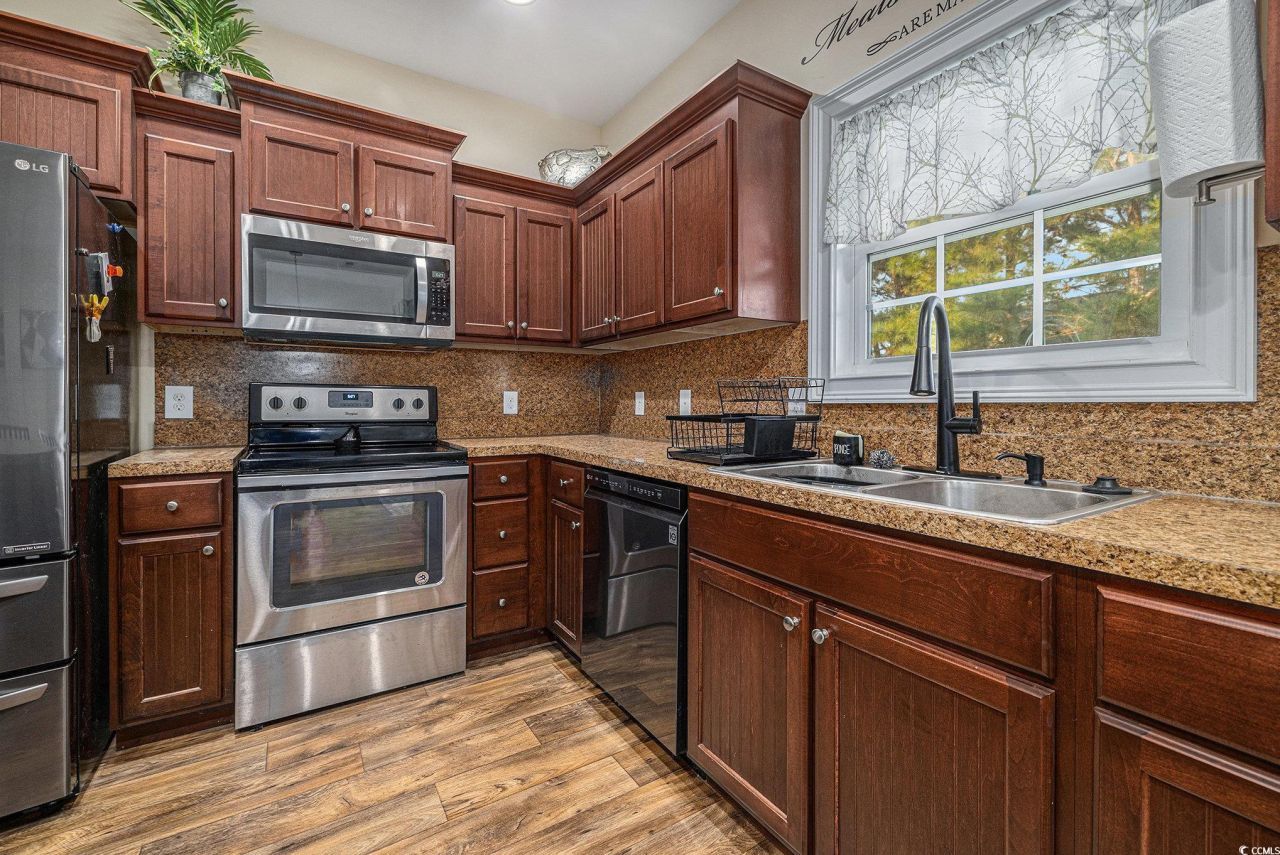 542 Irees Way Photo 10