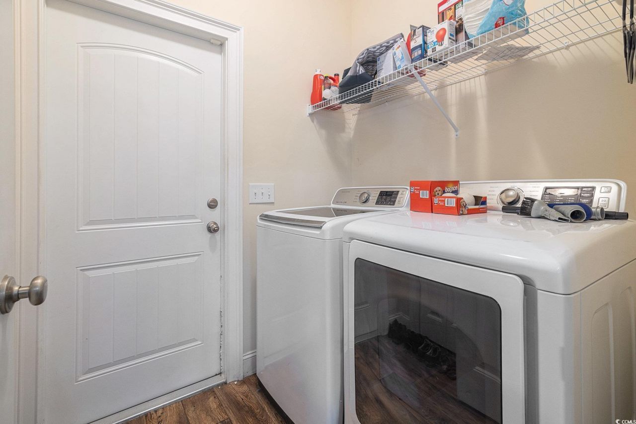 542 Irees Way Photo 23