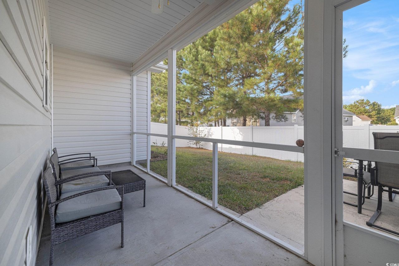 542 Irees Way Photo 25