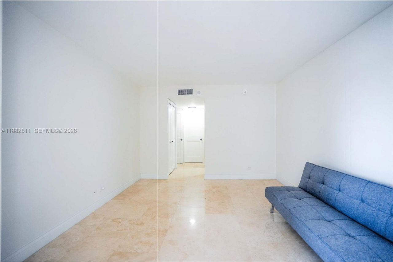 6039 Collins Ave, Unit 503, Miami Beach, FL 33140 Photo