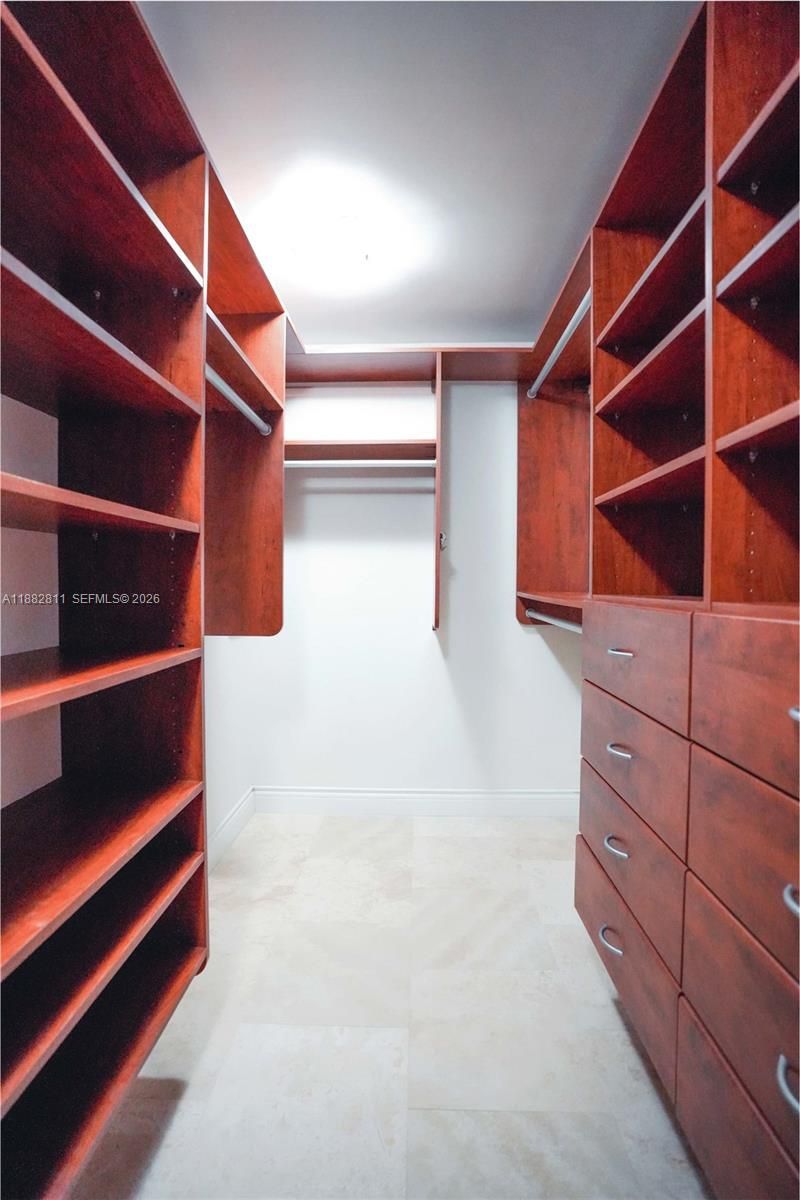 6039 Collins Ave, Unit 503, Miami Beach, FL 33140 Photo