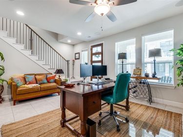 8277 Laflin Lane, Dallas, TX 75231