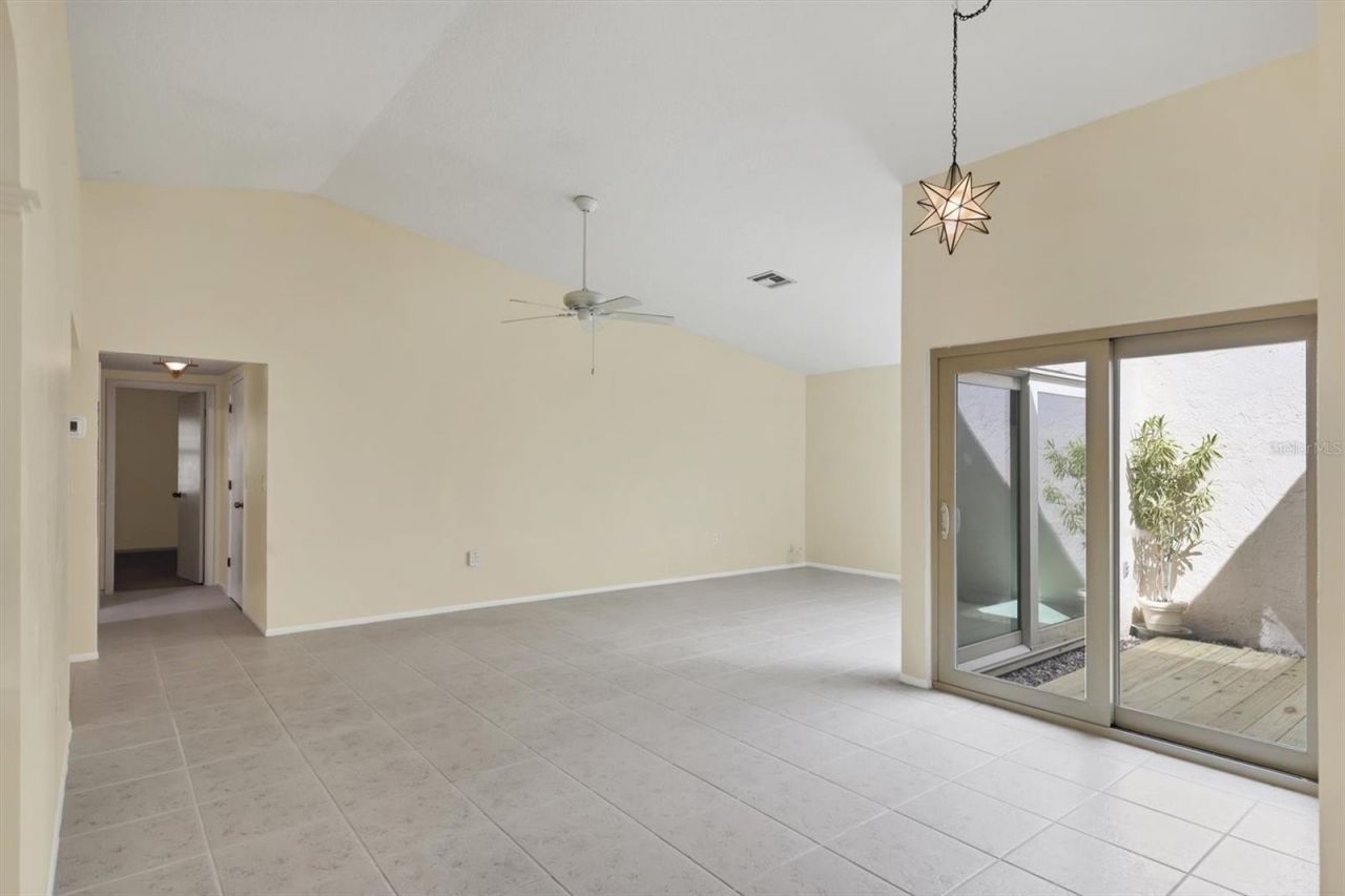 3638 Glen Oaks Manor Drive, Sarasota, FL 34232 Photo