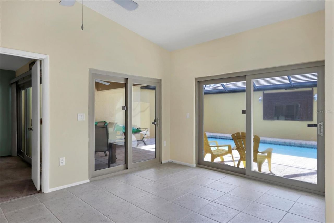 3638 Glen Oaks Manor Drive, Sarasota, FL 34232 Photo