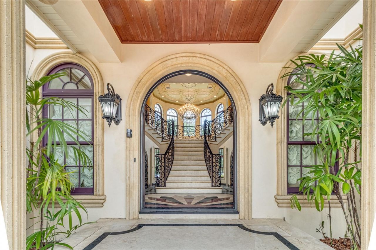 117 Bellamere Palms Court, Lutz, FL 33549 Photo