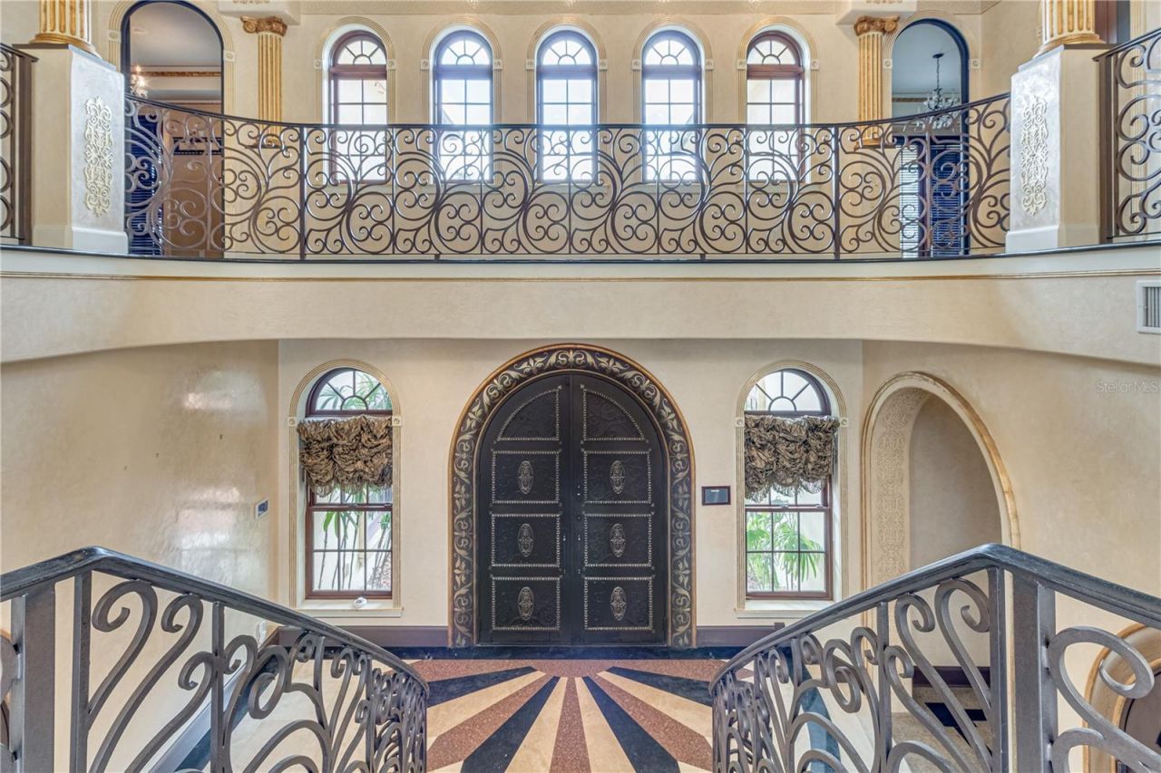 117 Bellamere Palms Court, Lutz, FL 33549 Photo