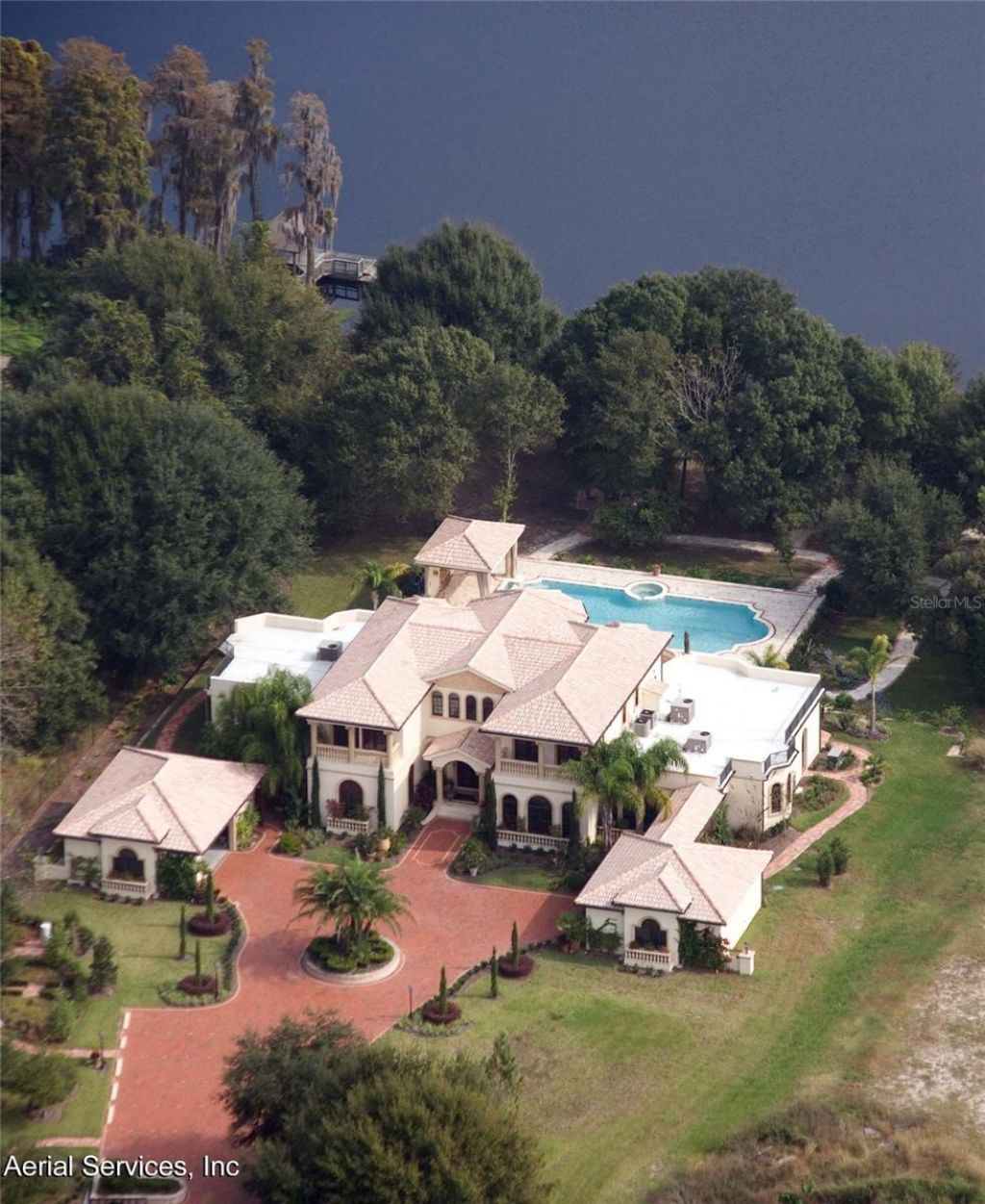 117 Bellamere Palms Court, Lutz, FL 33549 Photo