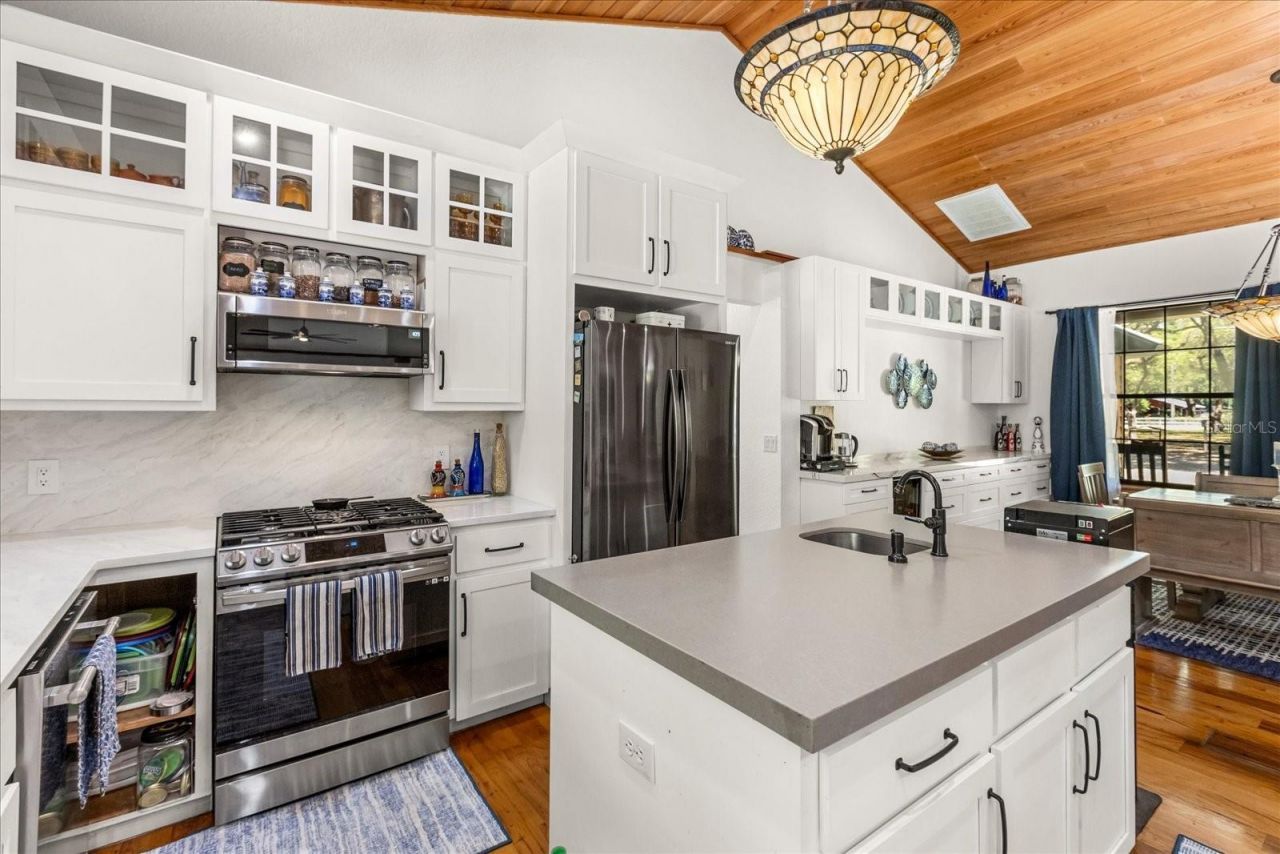 1084 SE 170th Street, Summerfield, FL 34491 Photo