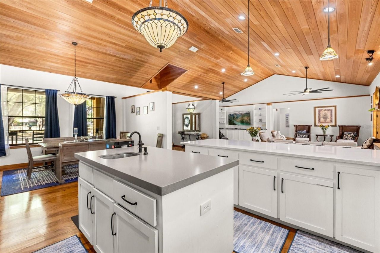 1084 SE 170th Street, Summerfield, FL 34491 Photo