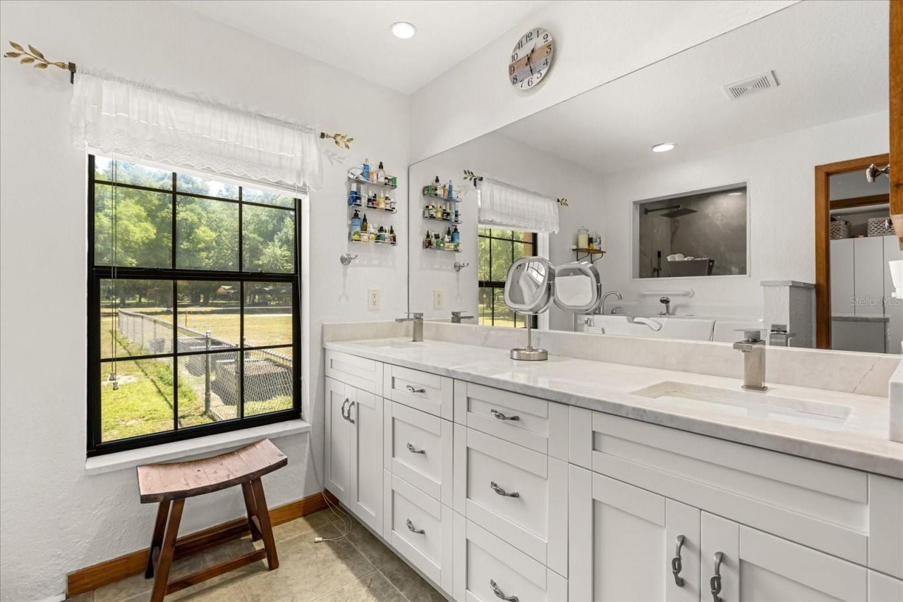 1084 SE 170th Street, Summerfield, FL 34491 Photo