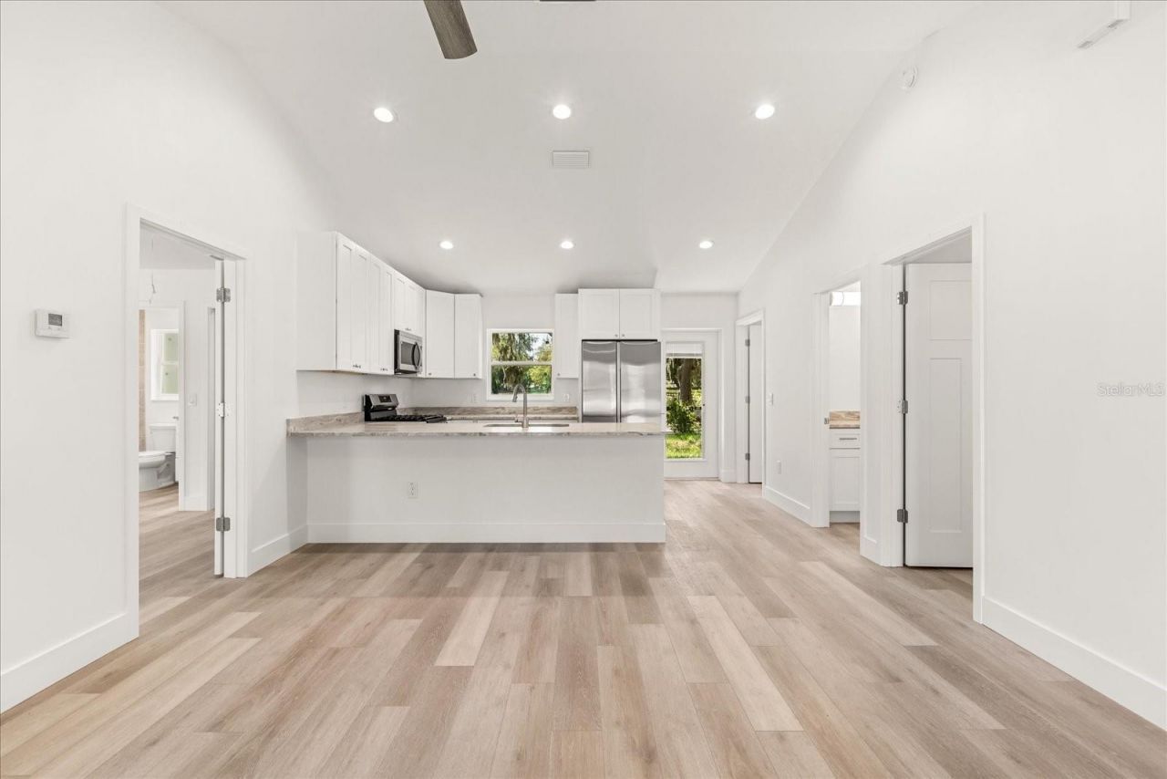 1084 SE 170th Street, Summerfield, FL 34491 Photo