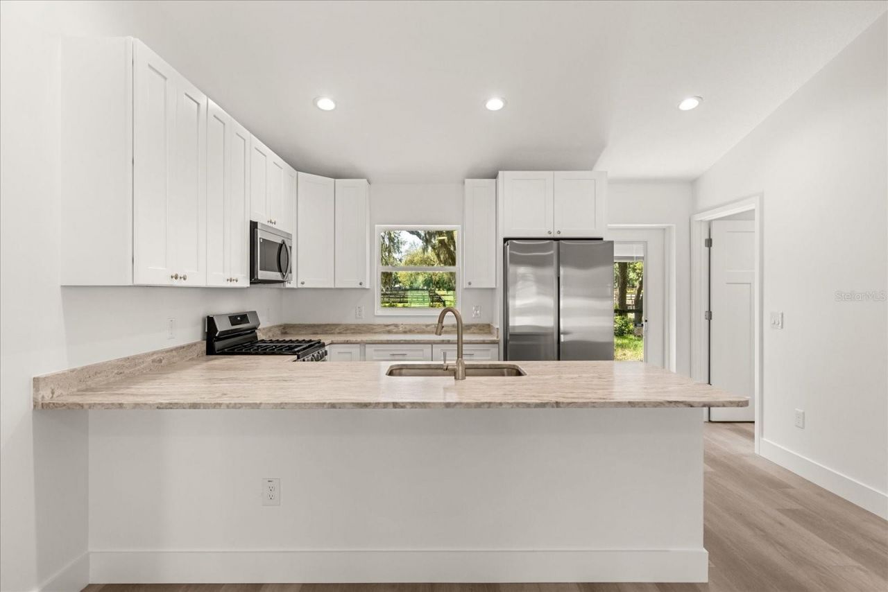 1084 SE 170th Street, Summerfield, FL 34491 Photo