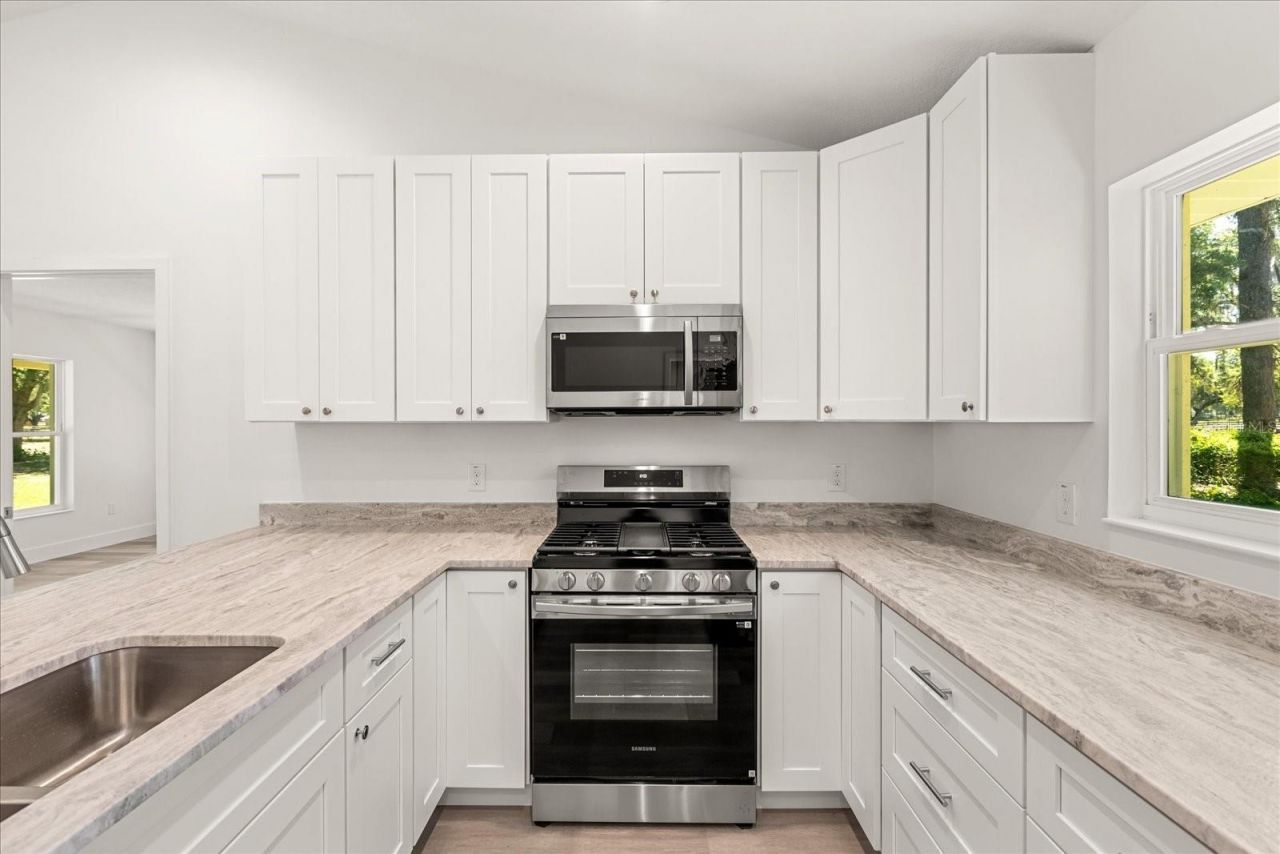 1084 SE 170th Street, Summerfield, FL 34491 Photo