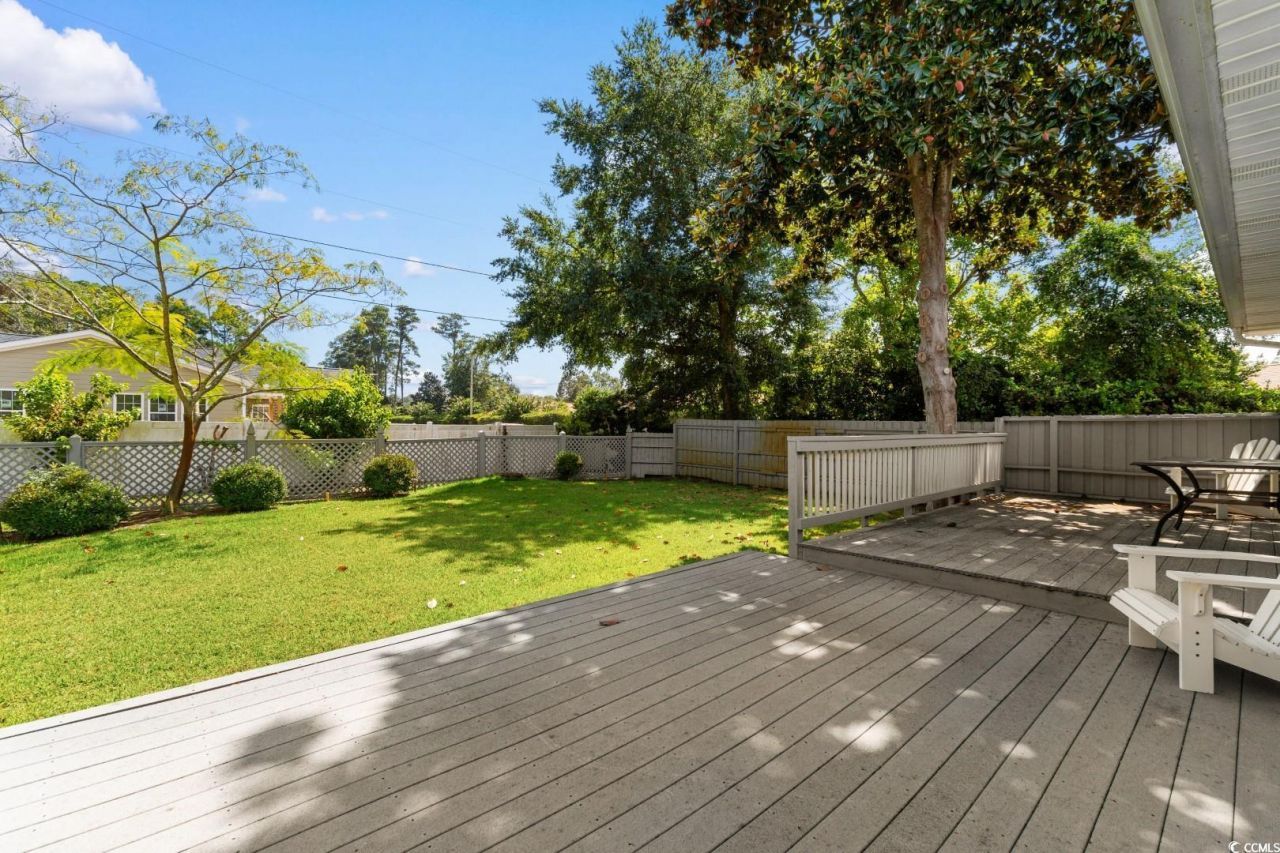 7600 Driftwood Dr. Photo 31