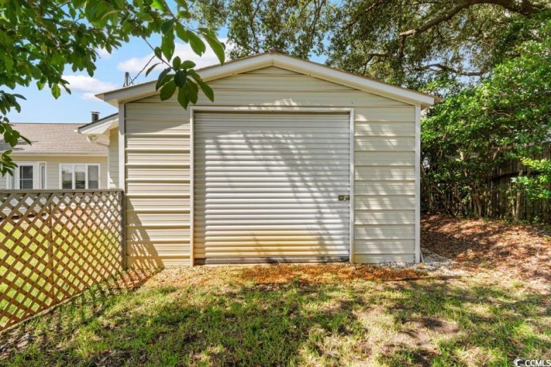 7600 Driftwood Dr. Photo 32