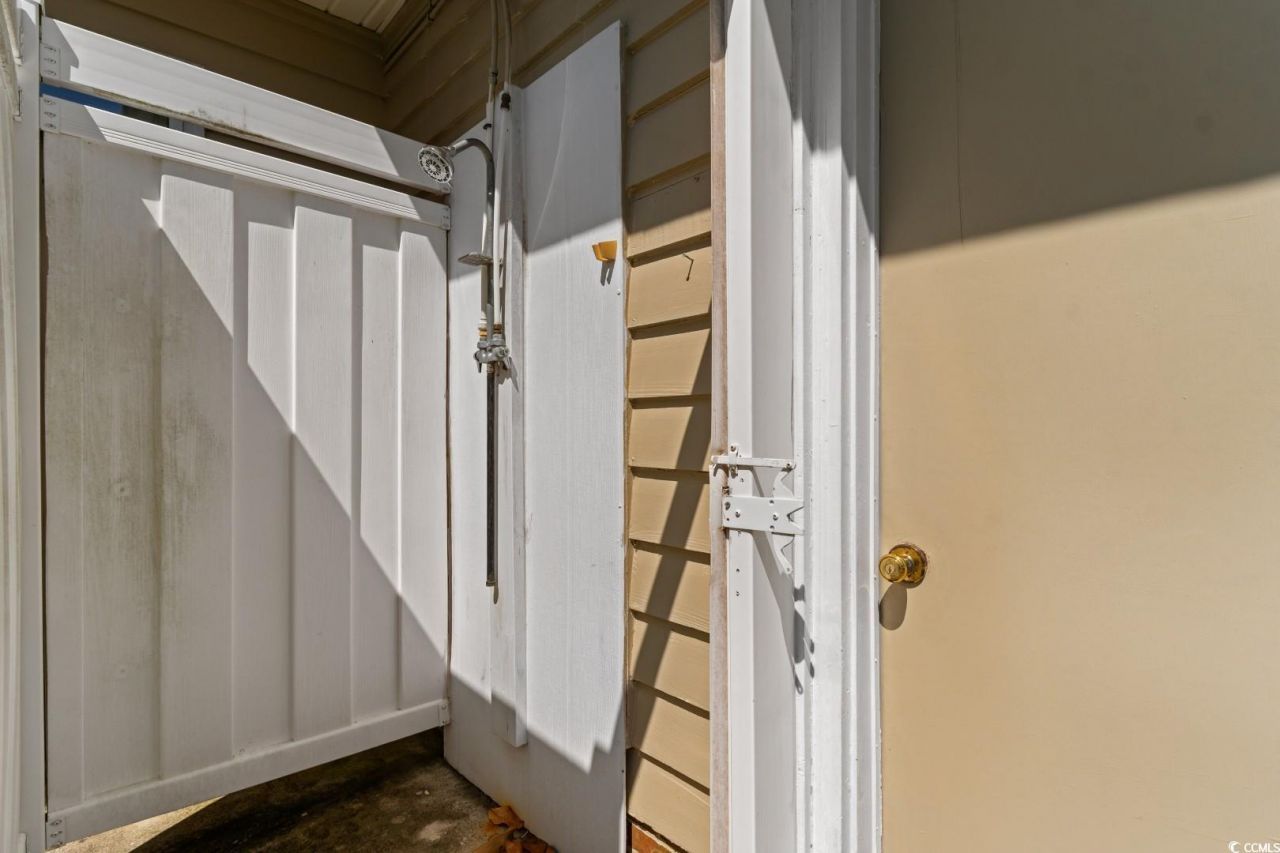 7600 Driftwood Dr. Photo 33