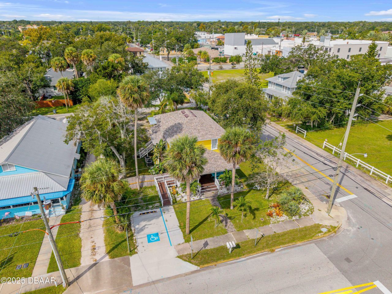 200 Live Oak Street, New Smyrna Beach, FL 32168 Photo