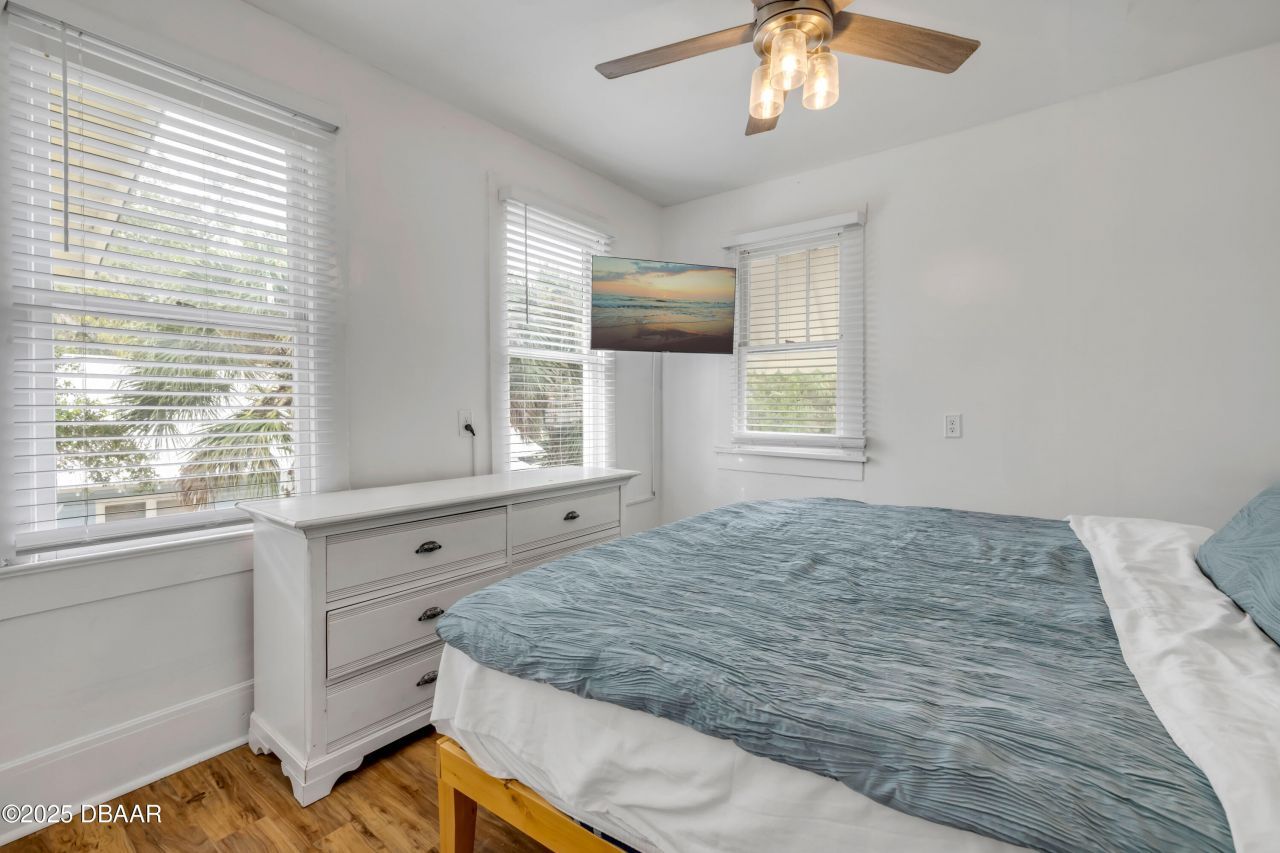 200 Live Oak Street, New Smyrna Beach, FL 32168 Photo