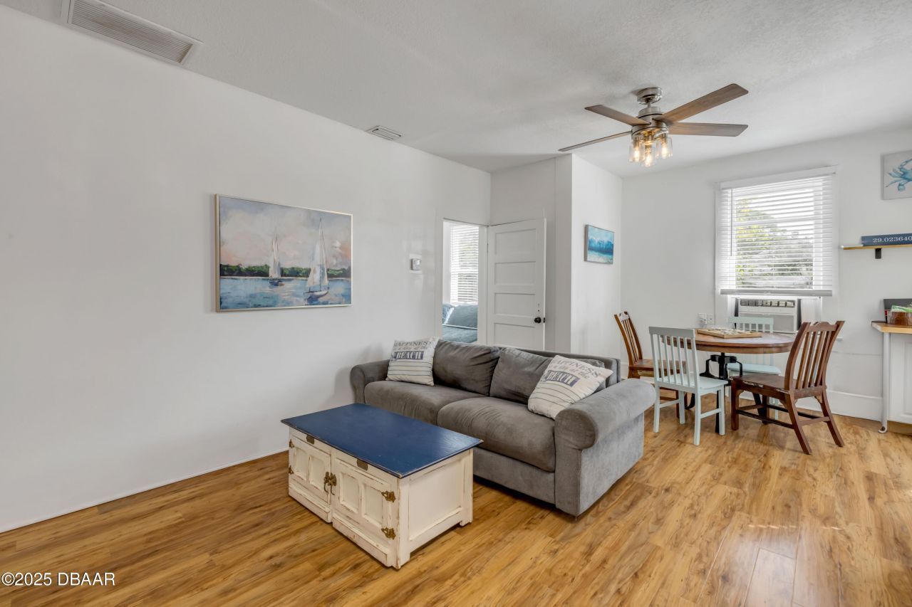 200 Live Oak Street, New Smyrna Beach, FL 32168 Photo