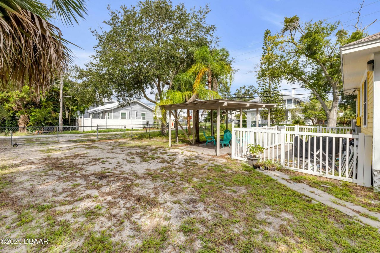 200 Live Oak Street, New Smyrna Beach, FL 32168 Photo