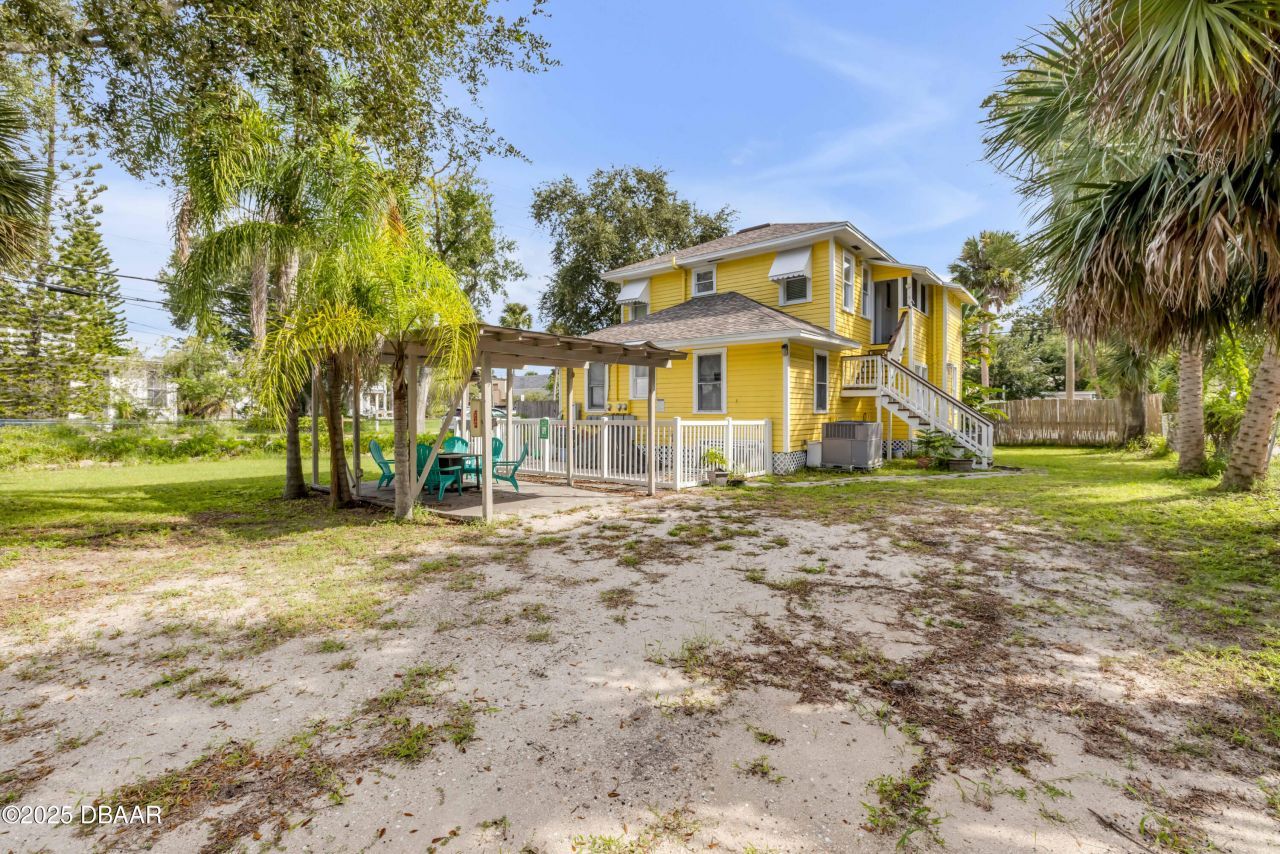 200 Live Oak Street, New Smyrna Beach, FL 32168 Photo