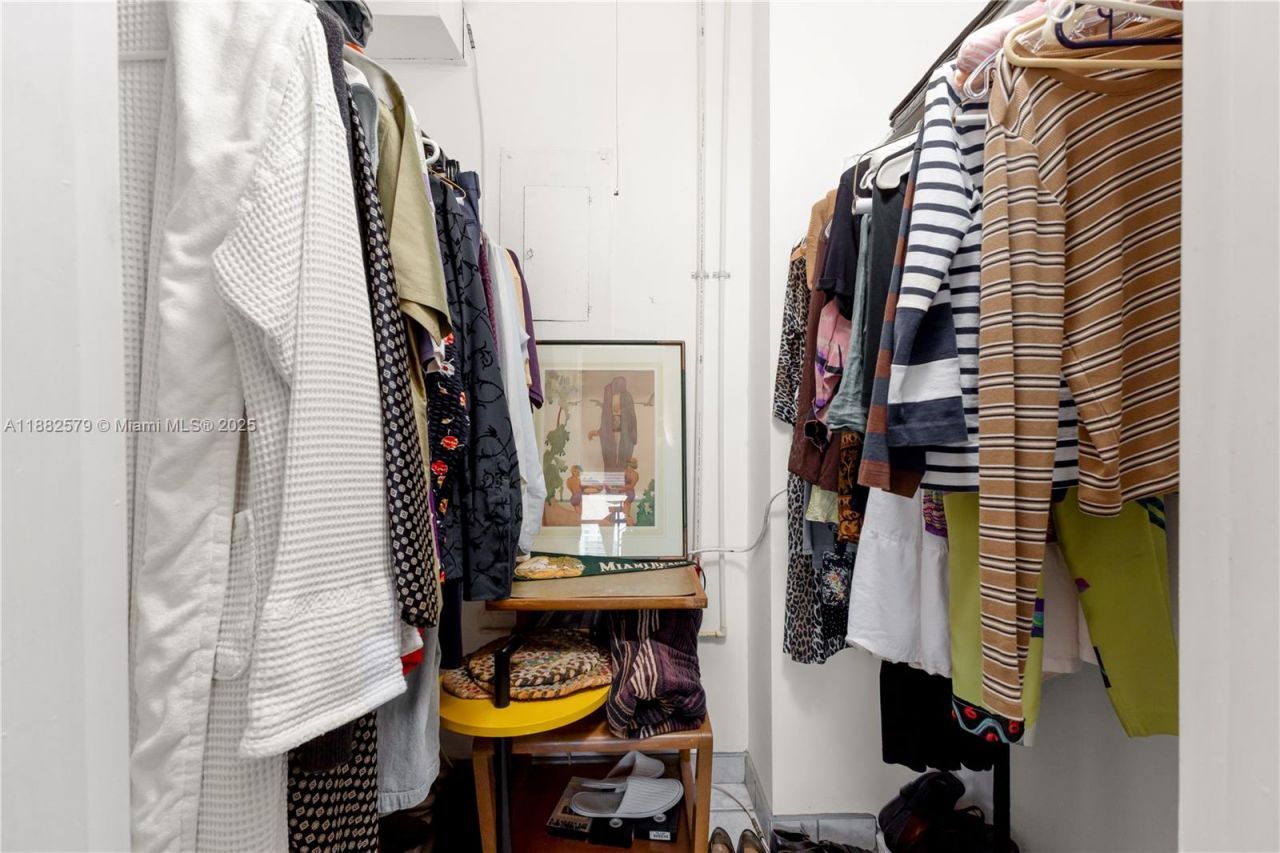 3 Island Ave, Unit 15C, Miami Beach, FL 33139 Photo