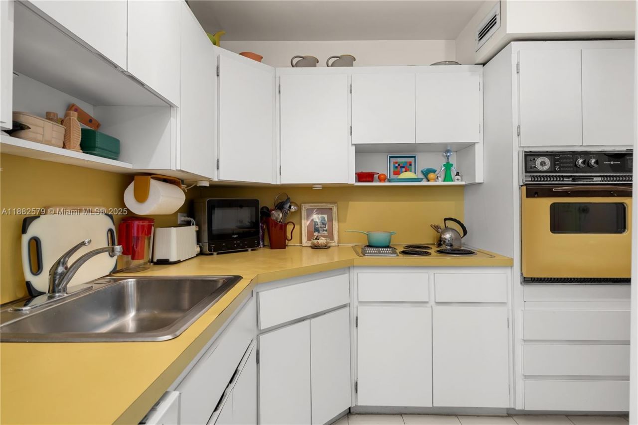 3 Island Ave, Unit 15C, Miami Beach, FL 33139 Photo