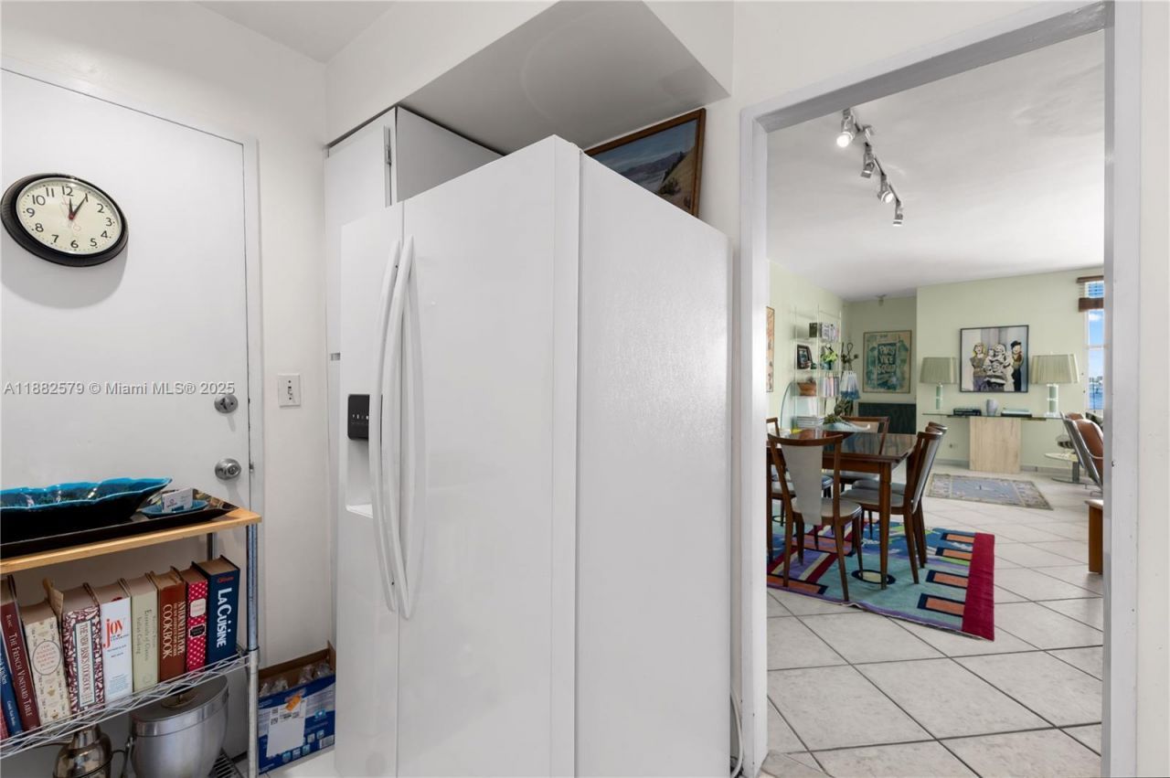 3 Island Ave, Unit 15C, Miami Beach, FL 33139 Photo