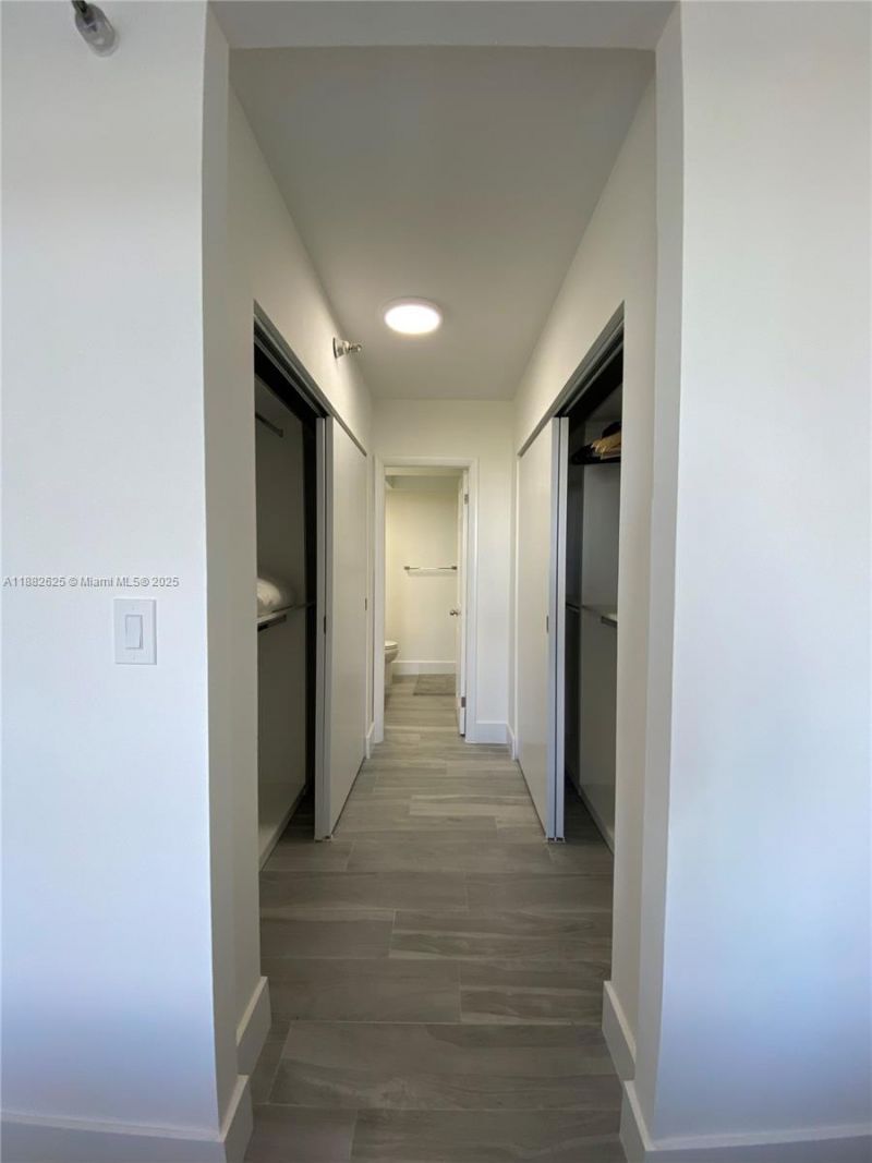 20515 E Country Club Dr, Unit 549, Aventura, FL 33180 Photo