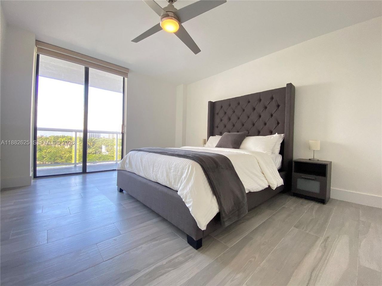 20515 E Country Club Dr, Unit 549, Aventura, FL 33180 Photo