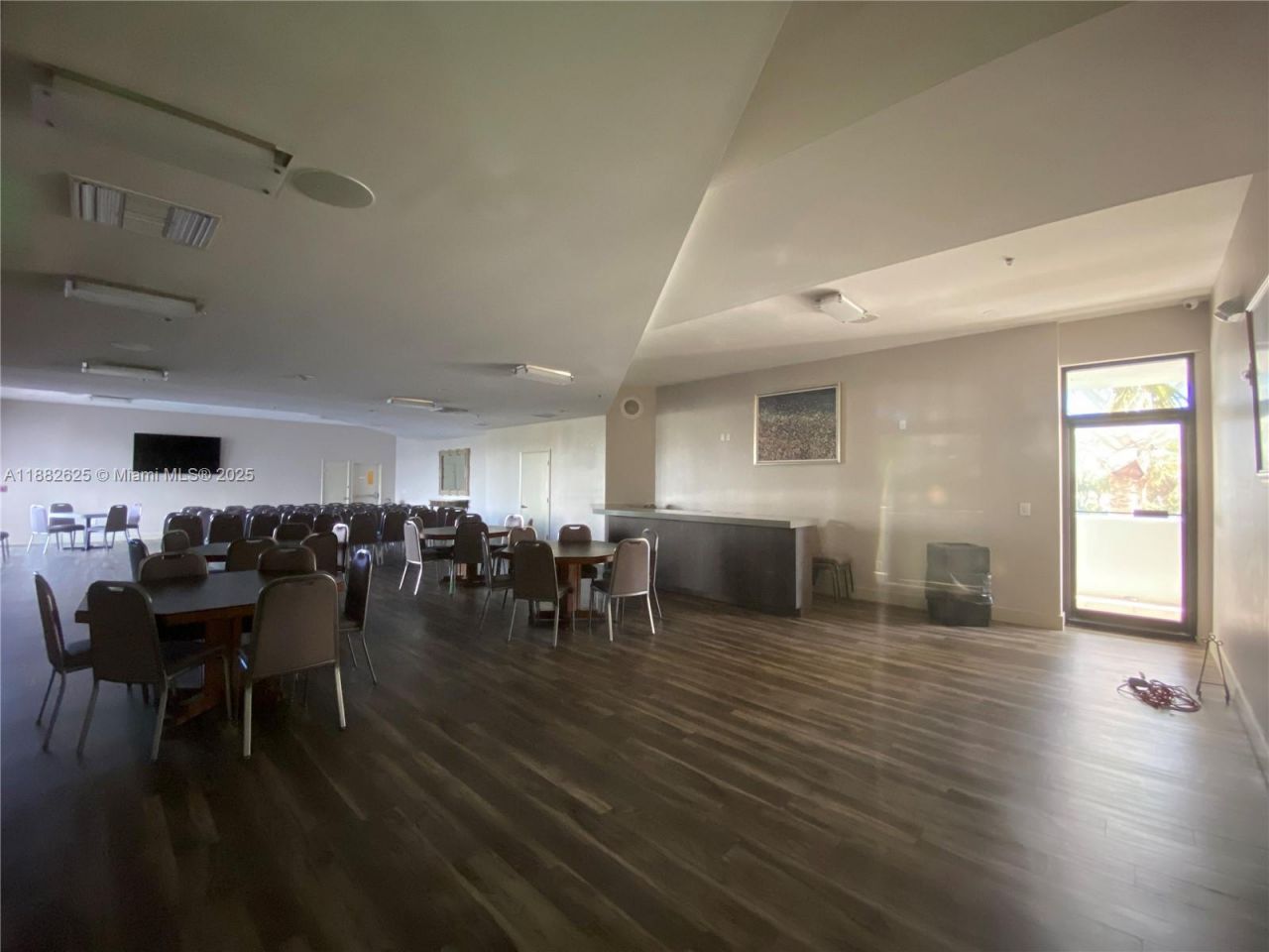 20515 E Country Club Dr, Unit 549, Aventura, FL 33180 Photo