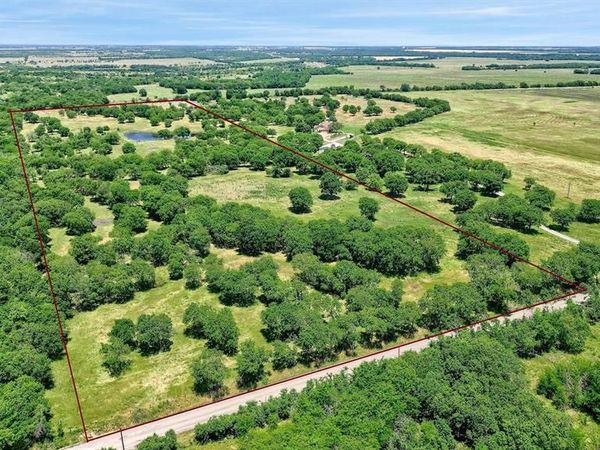 695 Mackey Road, Gunter, TX 75058