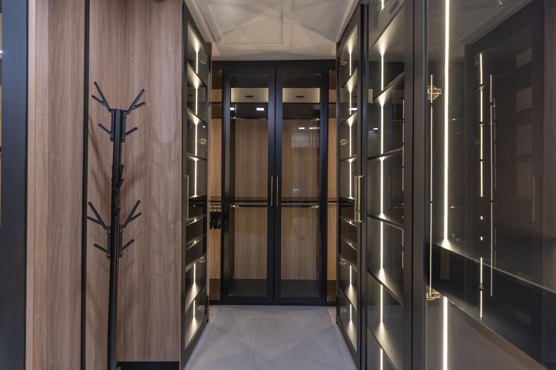 290 NW 6th Street, Boca Raton, FL 33432 Photo