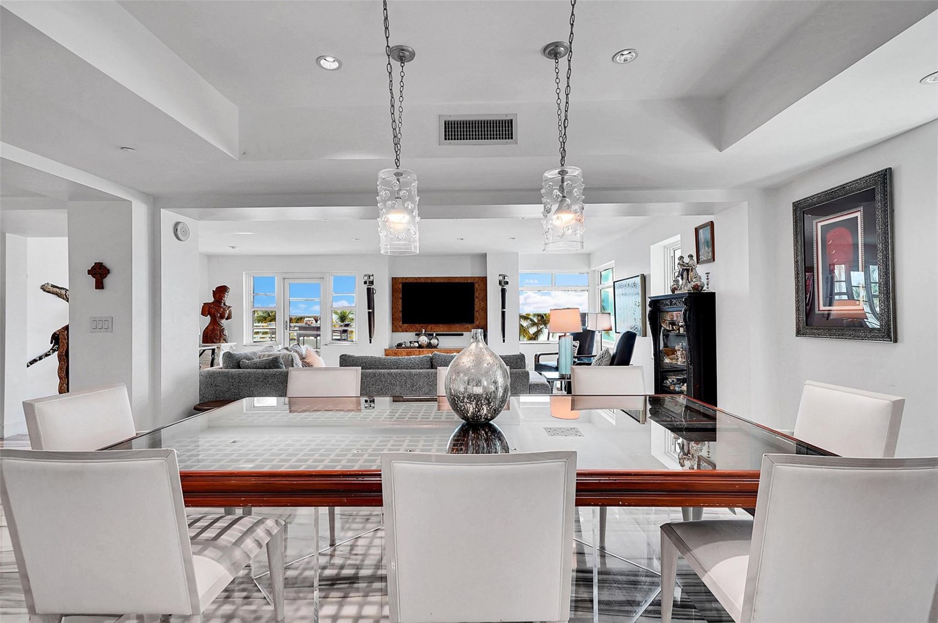 101 S Fort Lauderdale Beach Boulevard, Unit 208, Fort Lauderdale, FL 33316 Photo