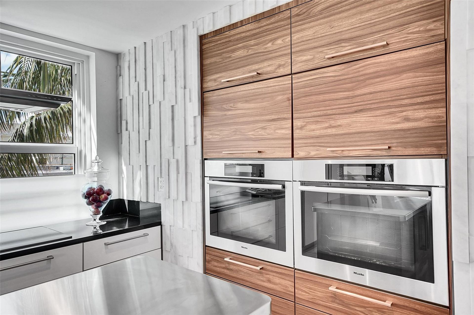 101 S Fort Lauderdale Beach Boulevard, Unit 208, Fort Lauderdale, FL 33316 Photo