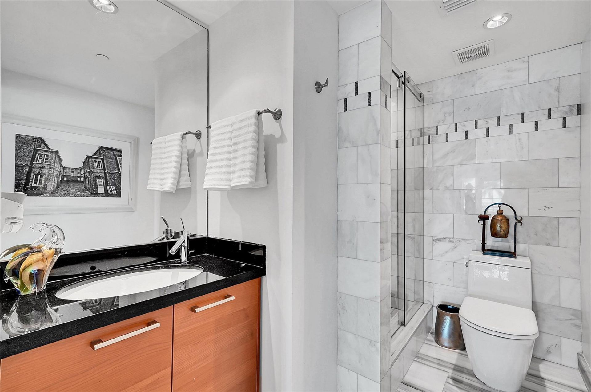 101 S Fort Lauderdale Beach Boulevard, Unit 208, Fort Lauderdale, FL 33316 Photo