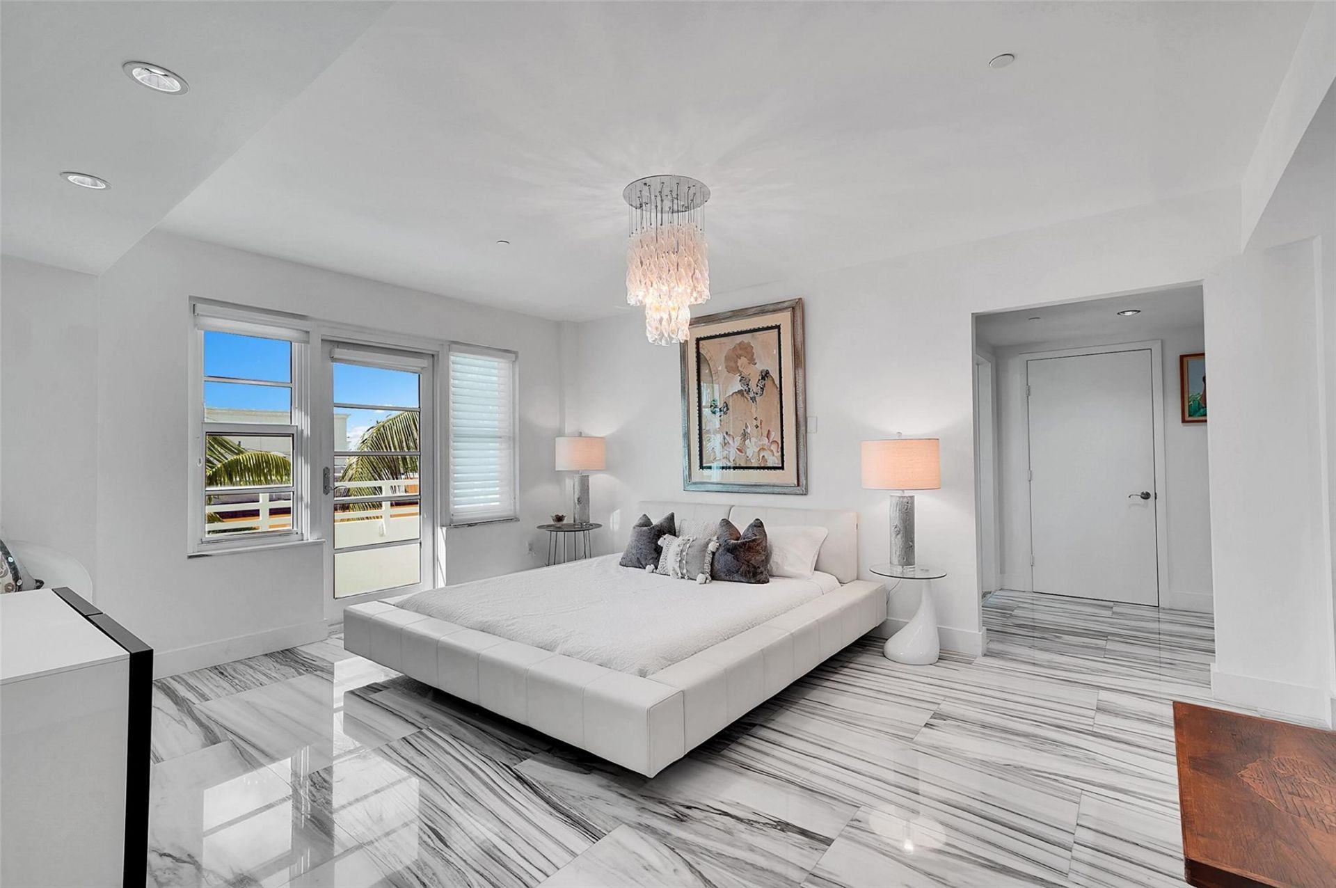 101 S Fort Lauderdale Beach Boulevard, Unit 208, Fort Lauderdale, FL 33316 Photo