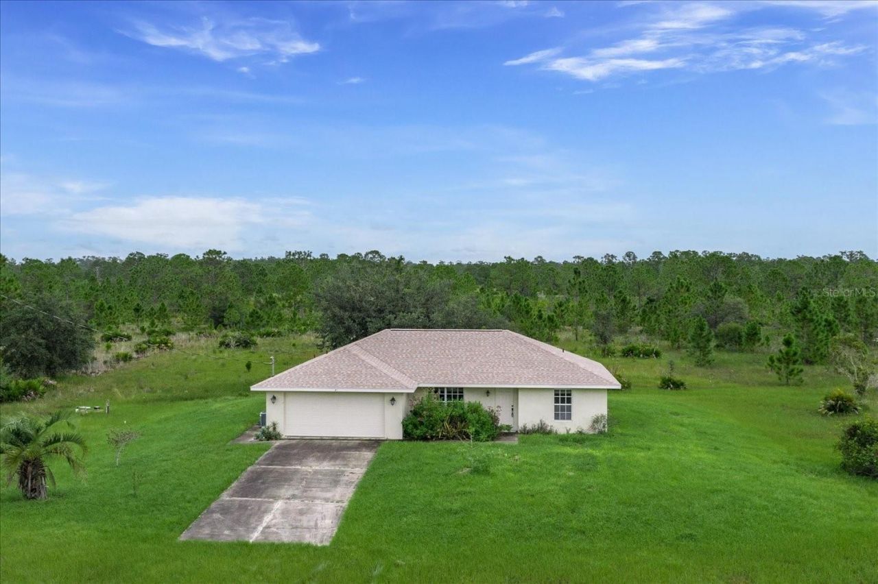 30 Milky Way, Venus, FL 33960 Photo